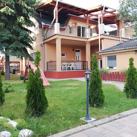 Apartment Rege